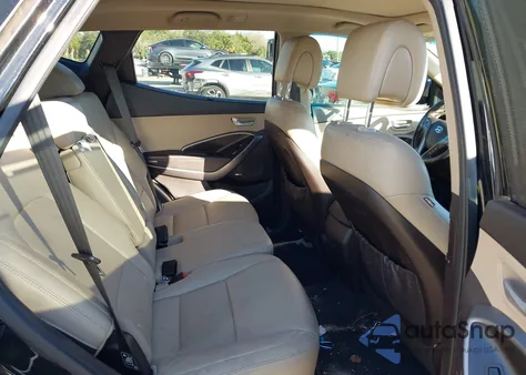 2016 Hyundai Santa Fe Sport 2.4L z USA, uszkodzony, nr VIN 5XYZU3LB9GG377800